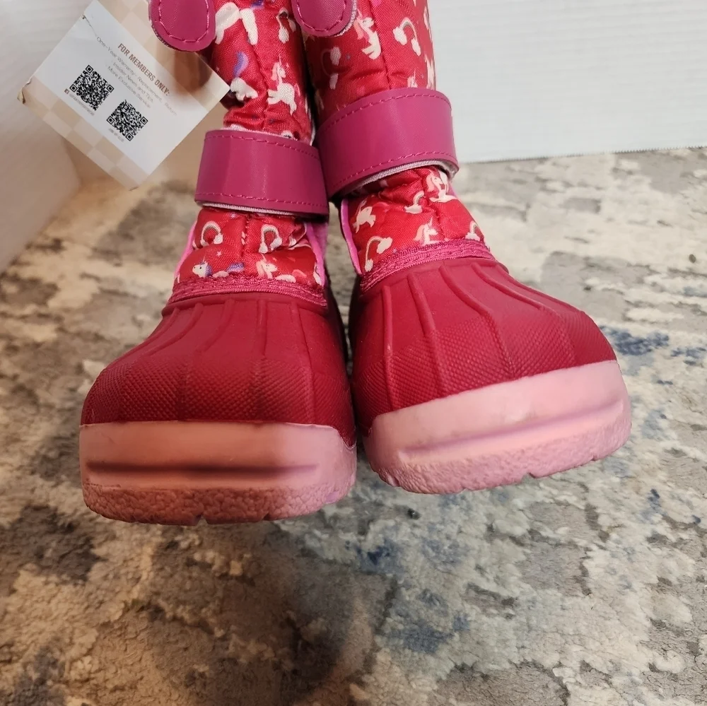 NWT Merence Unicorn Rainbow Pink Snow Boots. Kids size 2 or 33‎ eur.